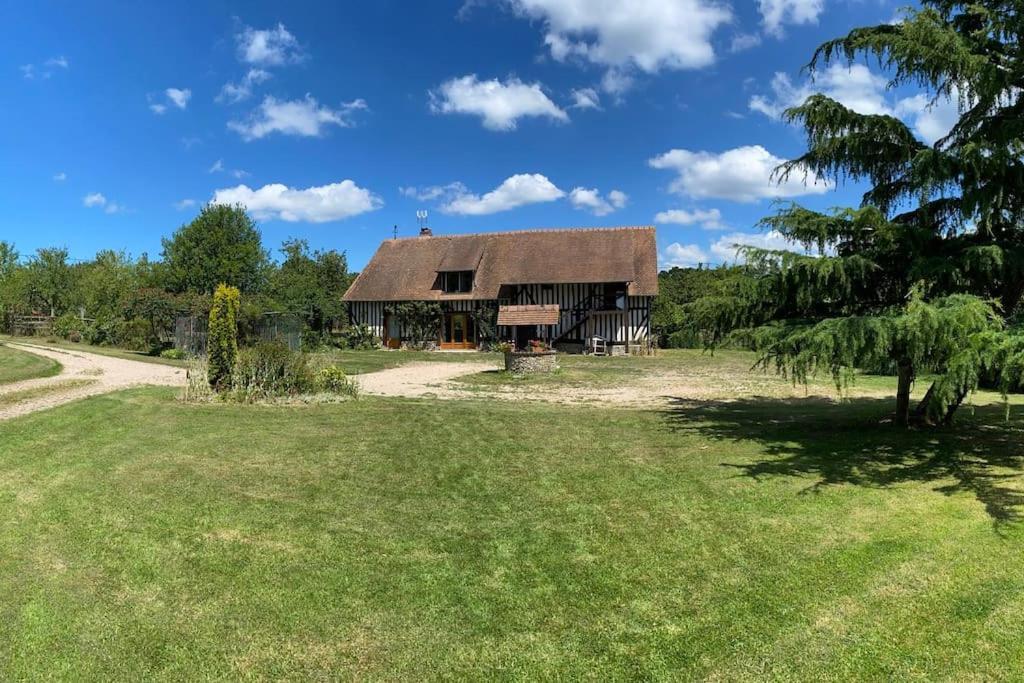 Gîte de la ferme Cour Lecoq Pierrefitte-en-Auge Exterior foto